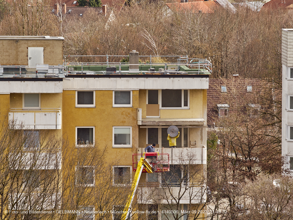 09.03.2023 - Fassadensanierung und Balkonentfernung am Karl-Marx-Ring 57c